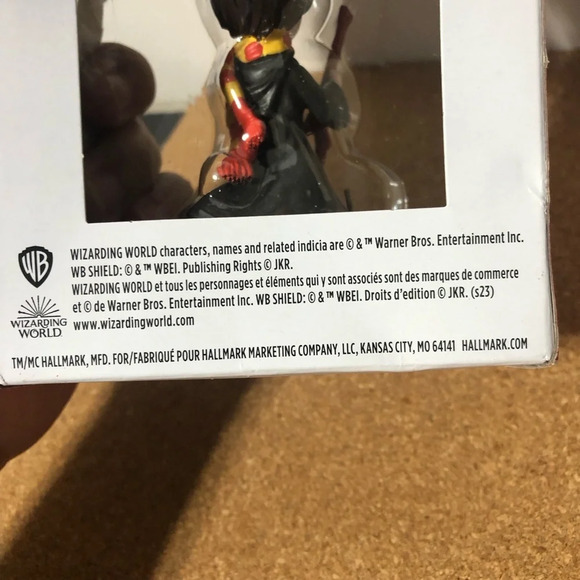 Harry Potter Broomstick Christmas Ornament Hallmark Wizarding World  2022 - Picture 7 of 8